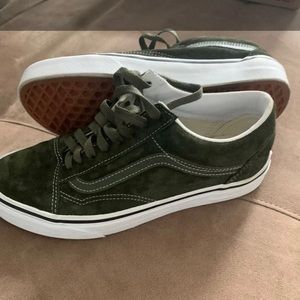 Suede Vans. Very good condition. Size 7.0 mens and 8.5 women